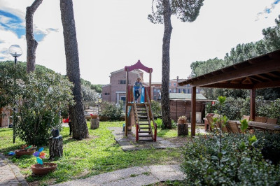 Foto di uno spazio all'aperto nella Casa di Kim, centro dell'azione dell'Associazione Kim